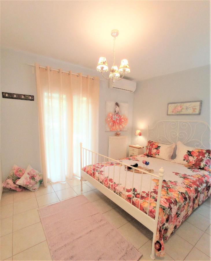 G Apartment In Agia Efimia Екстериор снимка